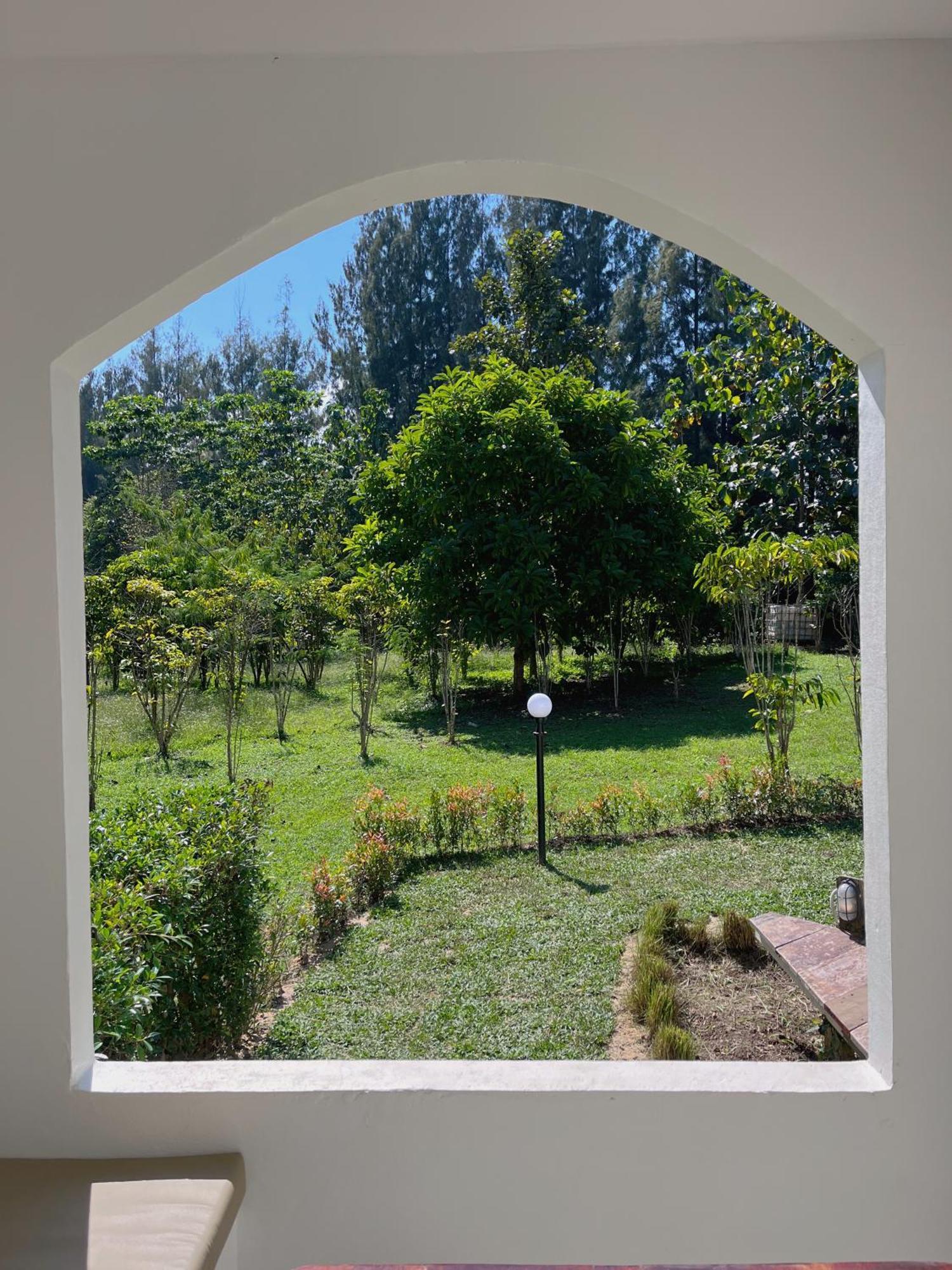 Tubtao Sleepy Hill Pong Talong Quarto foto