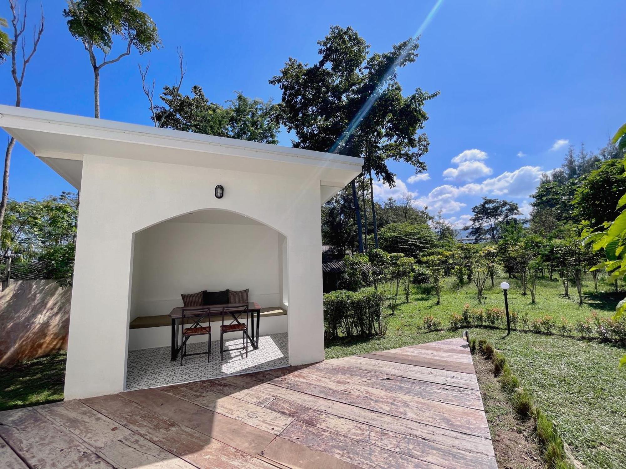 Tubtao Sleepy Hill Pong Talong Quarto foto