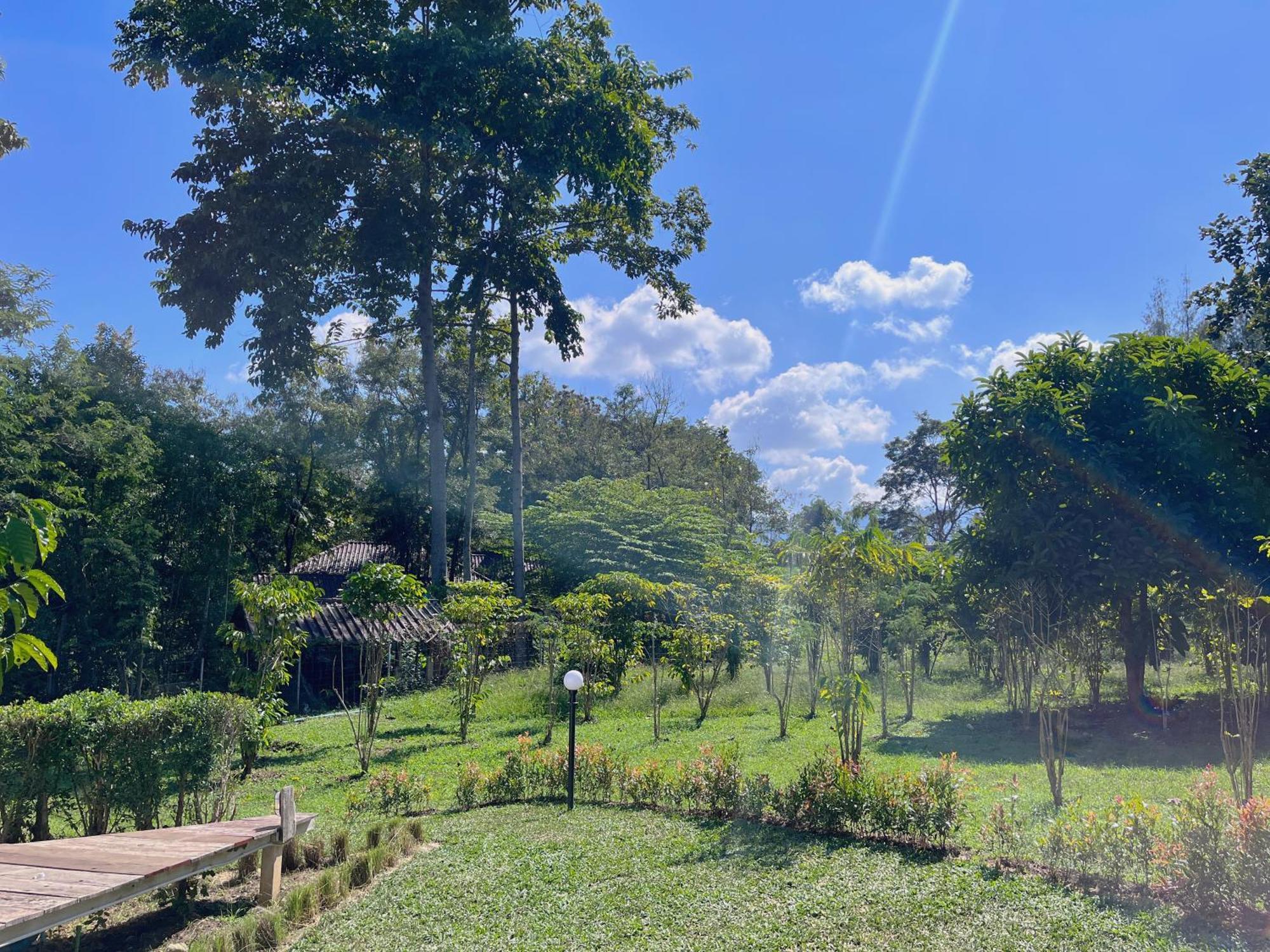Tubtao Sleepy Hill Pong Talong Quarto foto